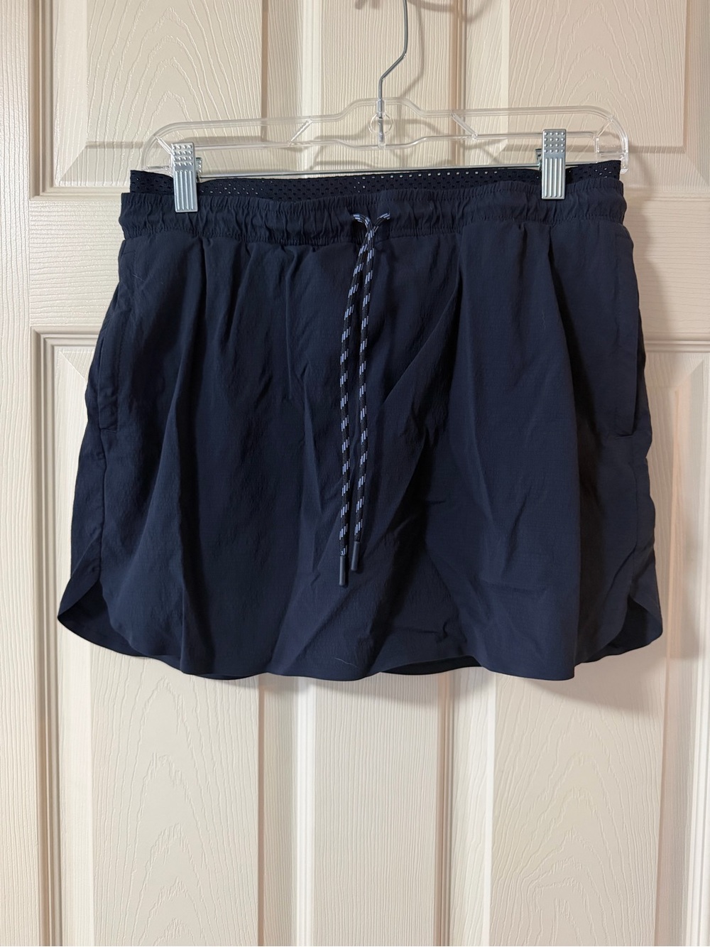 Athleta crest skort